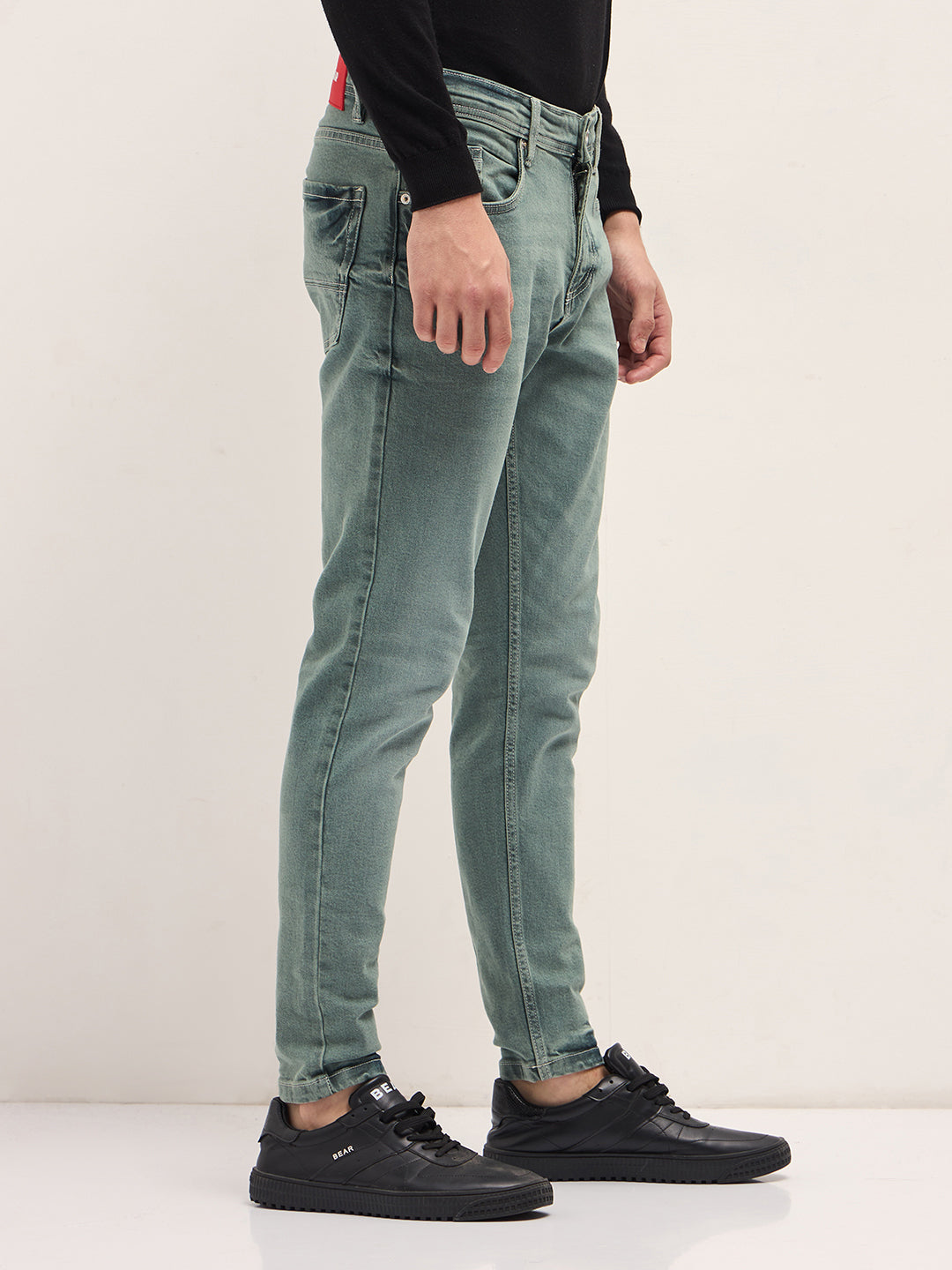 stylish olive jeans with comfortable stretch and skinny fit stylish olive jeans with comfortable stretch and skinny fit