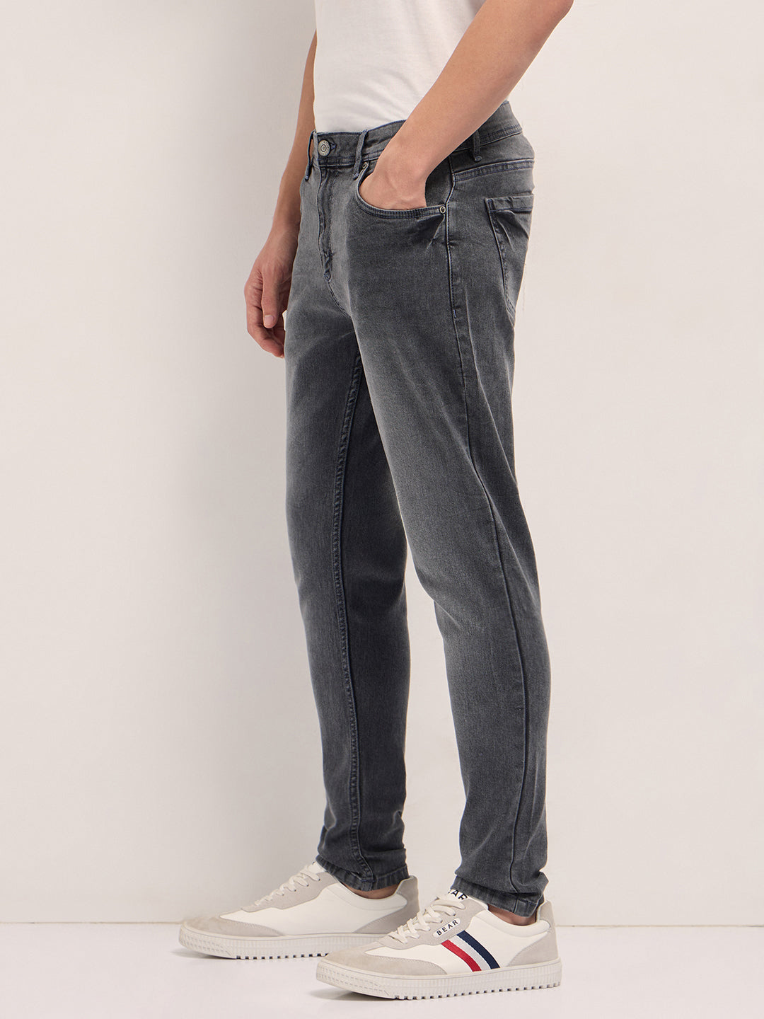 grey mid rise skinny fit jeans with light fade grey mid rise skinny fit jeans with light fade