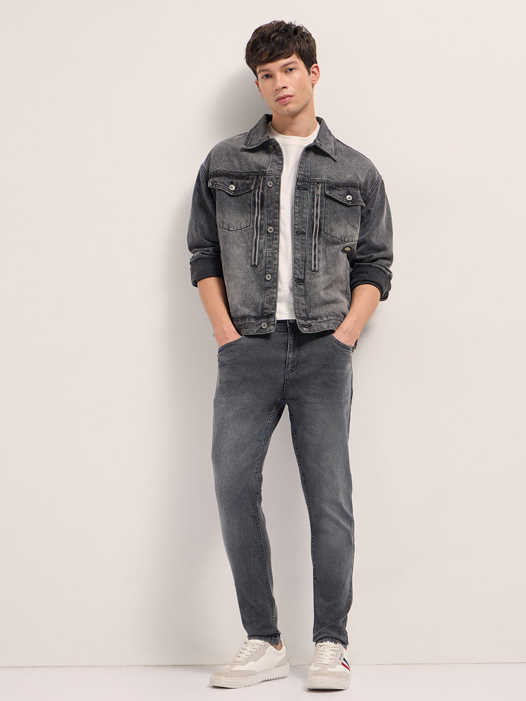 grey mid rise skinny fit jeans with light fade grey mid rise skinny fit jeans with light fade