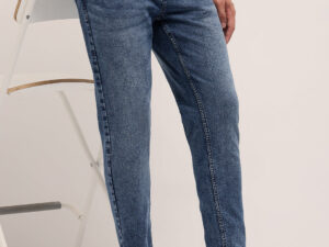 mid blue mid rise skinny fit jeans with light fade