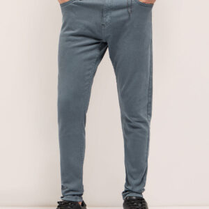 stylish blue jeans with comfortable stretch and skinny fit
