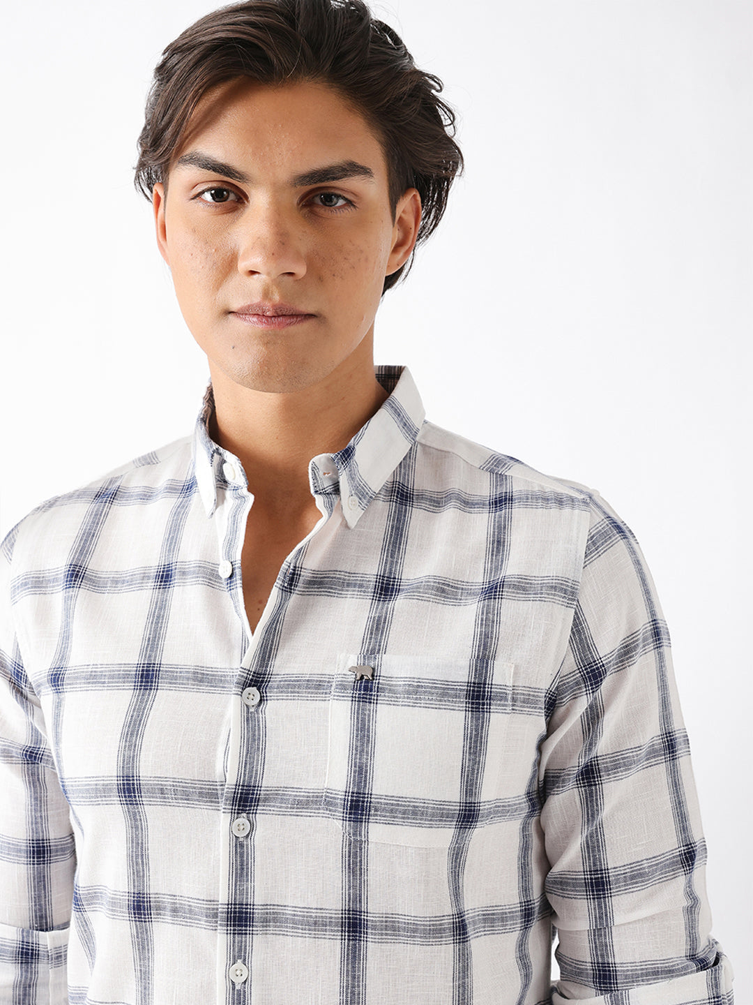 blue & white woven check slim fit casual shirt blue & white woven check slim fit casual shirt
