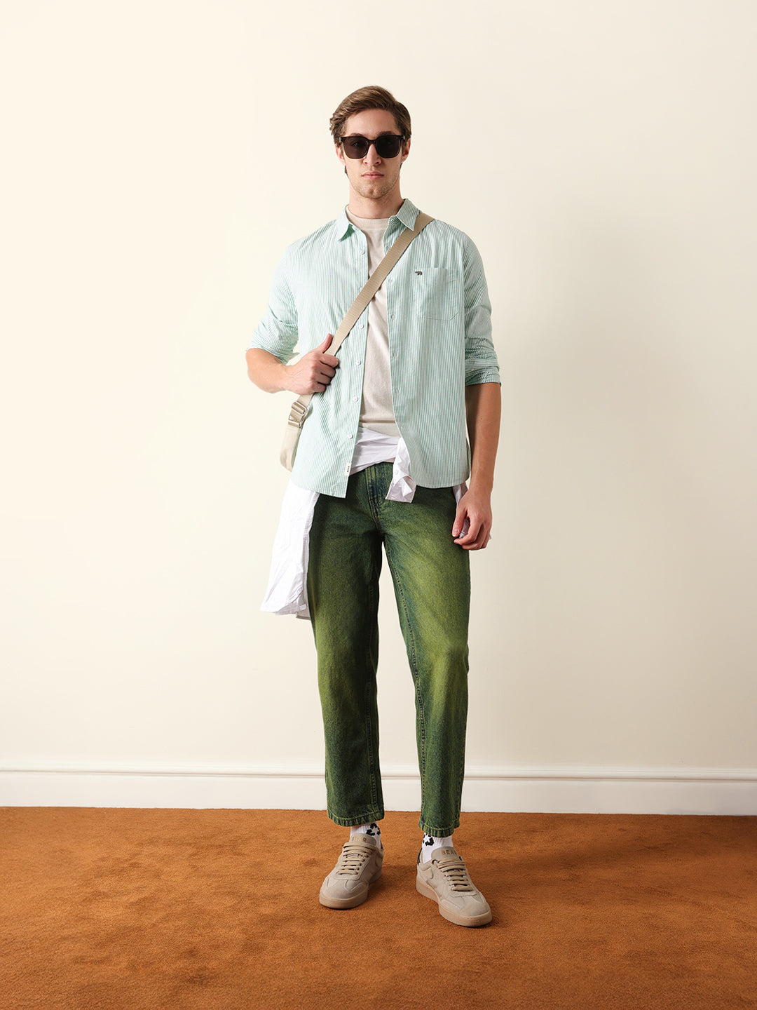 green & white vertical woven pinstriped slim fit casual shirt green & white vertical woven pinstriped slim fit casual shirt