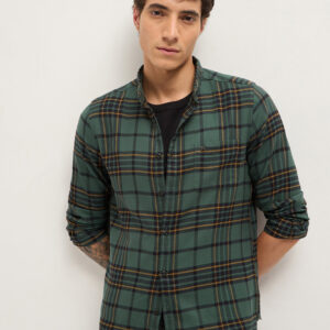green checked slim fit casual shirt with button down collar
