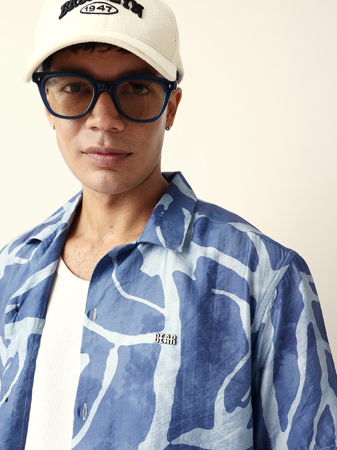blue abstract free flowing stroke printed relaxed fit short sleeve shirt blue abstract free flowing stroke printed relaxed fit short sleeve shirt