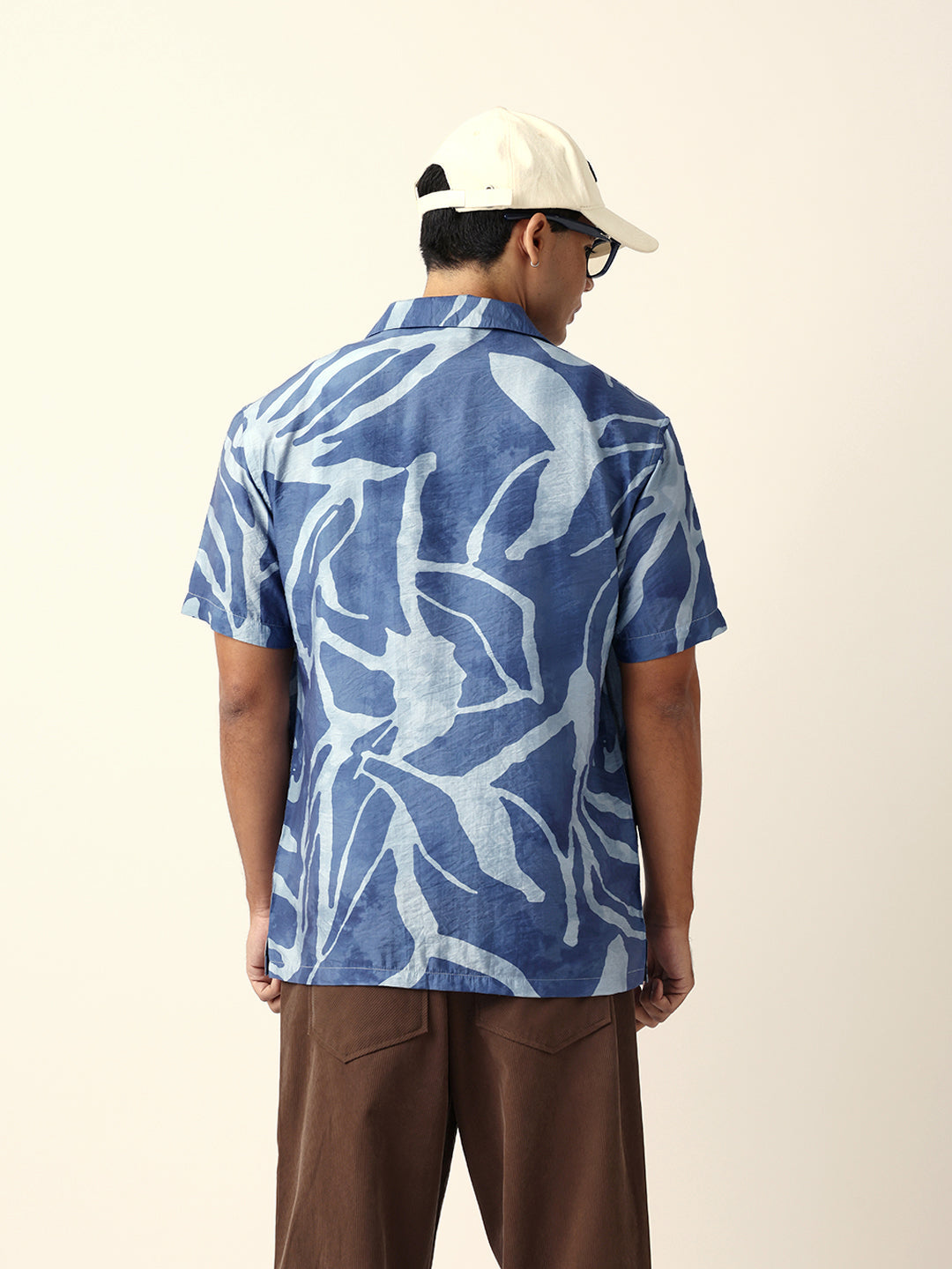 blue abstract free flowing stroke printed relaxed fit short sleeve shirt blue abstract free flowing stroke printed relaxed fit short sleeve shirt