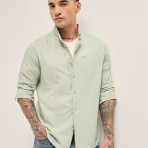 light green solid slim fit casual shirt with button down collar