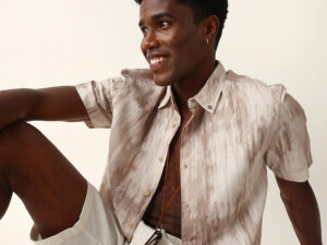 beige & cream relaxed fit casual shirt with vertical brushstroke print