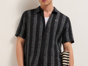 black woven vertical stripe regular fit half sleeve casual shirt