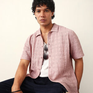 light pink textured geometric relaxed fit casual half sleeve shirt