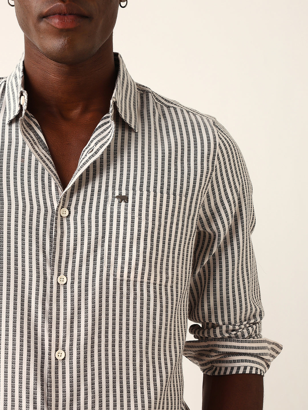 black & white vertical woven pinstriped slim fit casual shirt black & white vertical woven pinstriped slim fit casual shirt