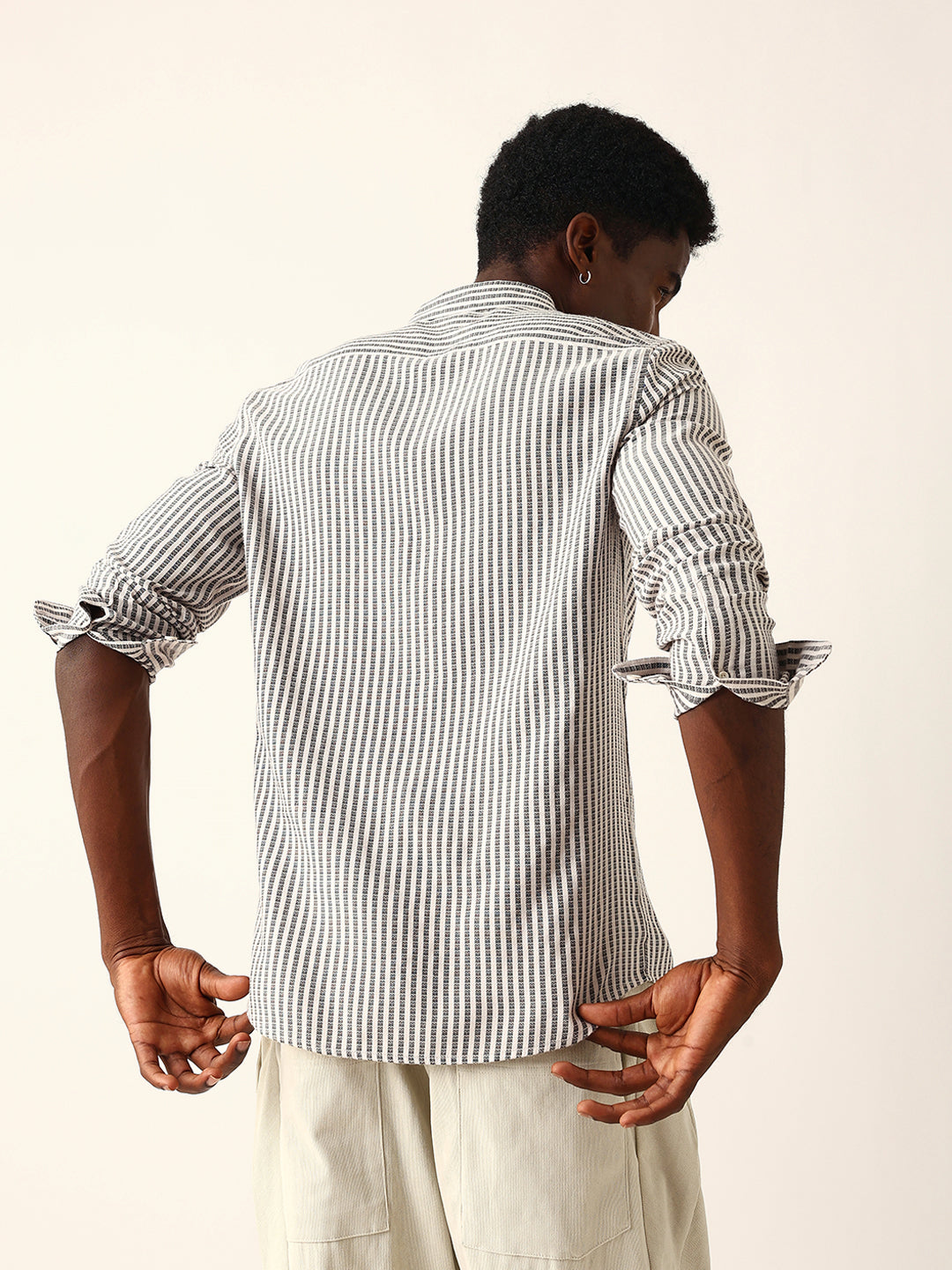 black & white vertical woven pinstriped slim fit casual shirt black & white vertical woven pinstriped slim fit casual shirt