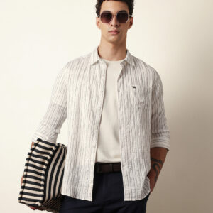 white vertical seersucker pinstripe slim fit casual shirt