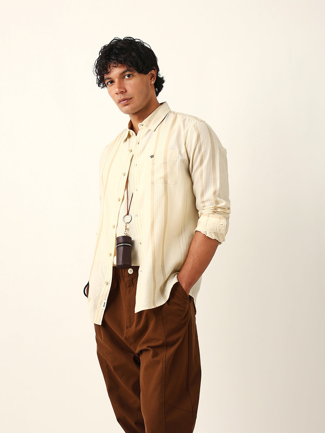 cream woven vertical striped slim fit casual shirt cream woven vertical striped slim fit casual shirt
