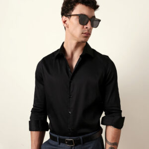 black solid tailored fit formal shirt