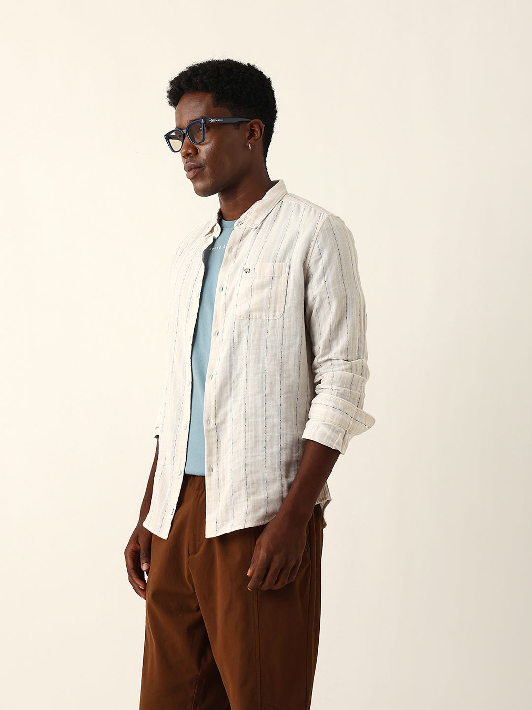 cream woven vertical striped slim fit casual shirt cream woven vertical striped slim fit casual shirt