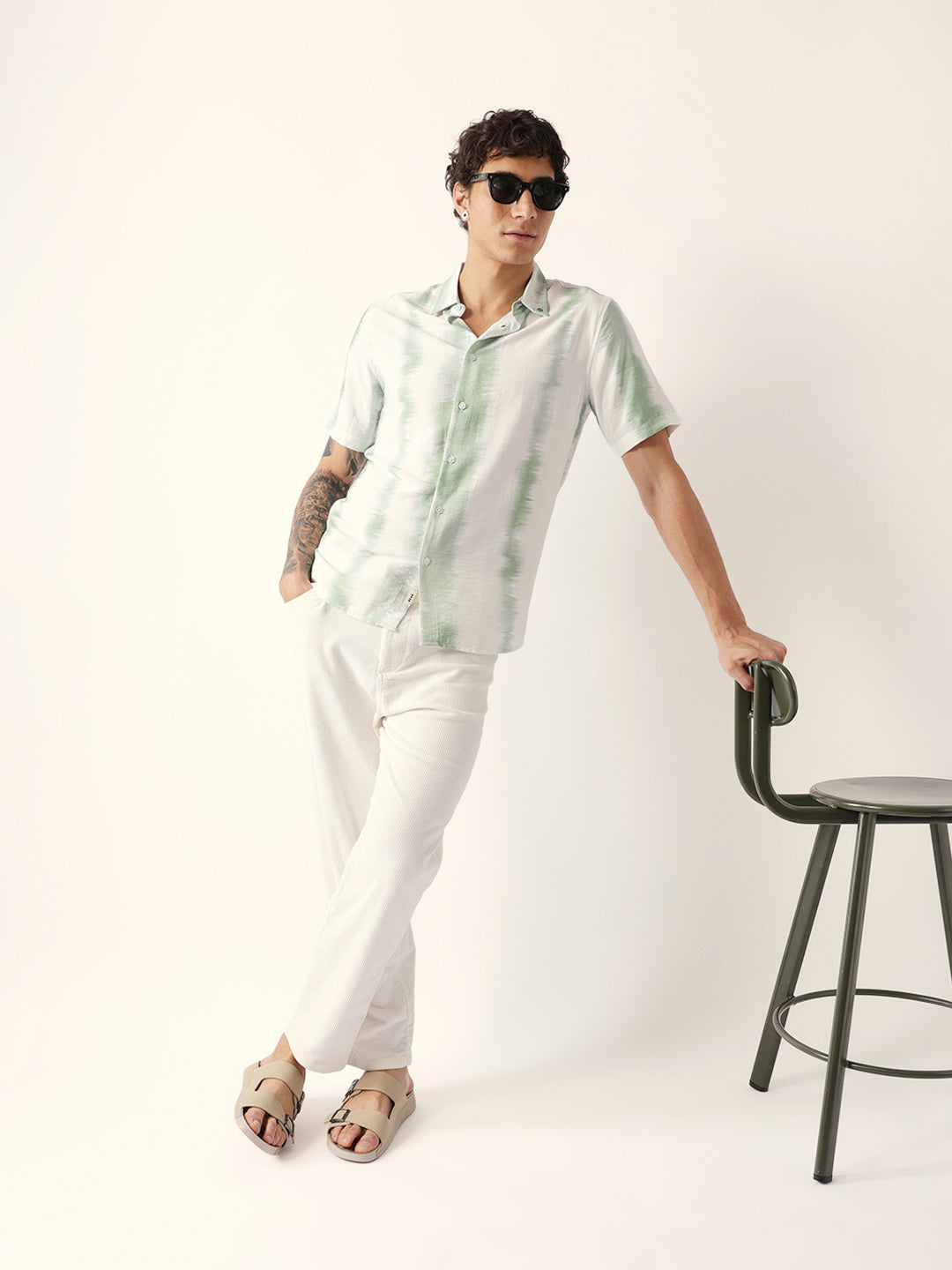 white & green vertical brushstroke print regular fit casual shirt white & green vertical brushstroke print regular fit casual shirt