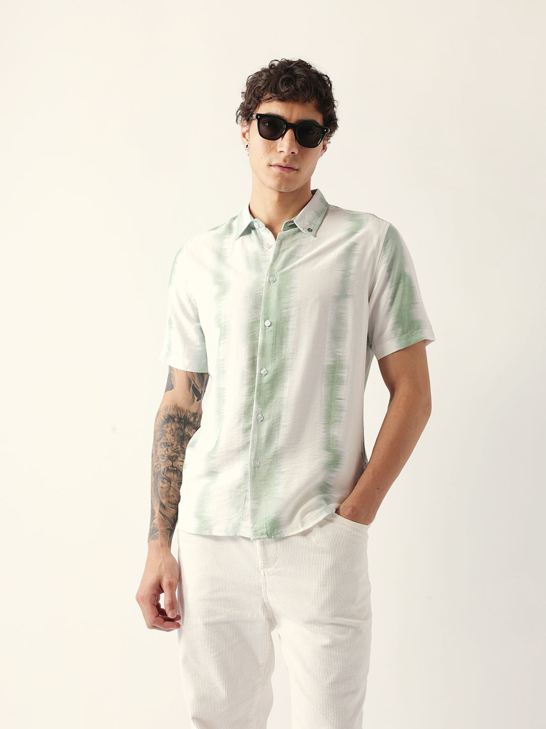 white & green vertical brushstroke print regular fit casual shirt white & green vertical brushstroke print regular fit casual shirt
