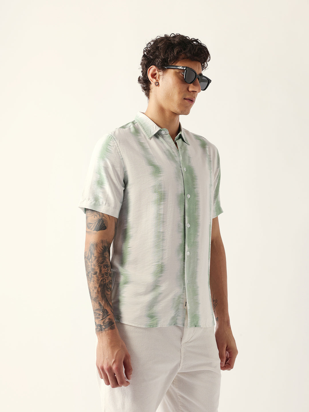 white & green vertical brushstroke print regular fit casual shirt white & green vertical brushstroke print regular fit casual shirt