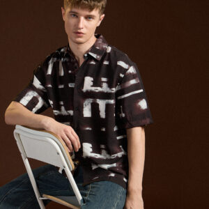 black digital print relax fit casual shirt