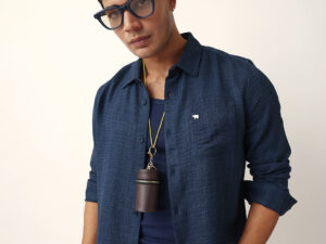 blue textured solid slim fit casual shirt
