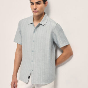 light blue crinkled textured regular fit half sleeve casual shirt