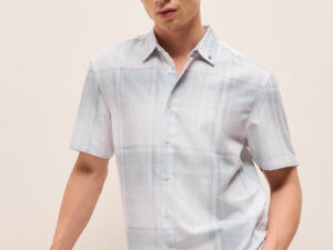 blue & white geometric check print relaxed fit casual shirt