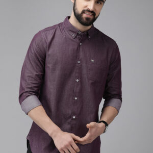 men aubergine solid slim fit cotton chambray casual shirt