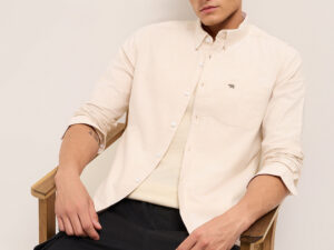 beige solid slim fit cotton casual shirt