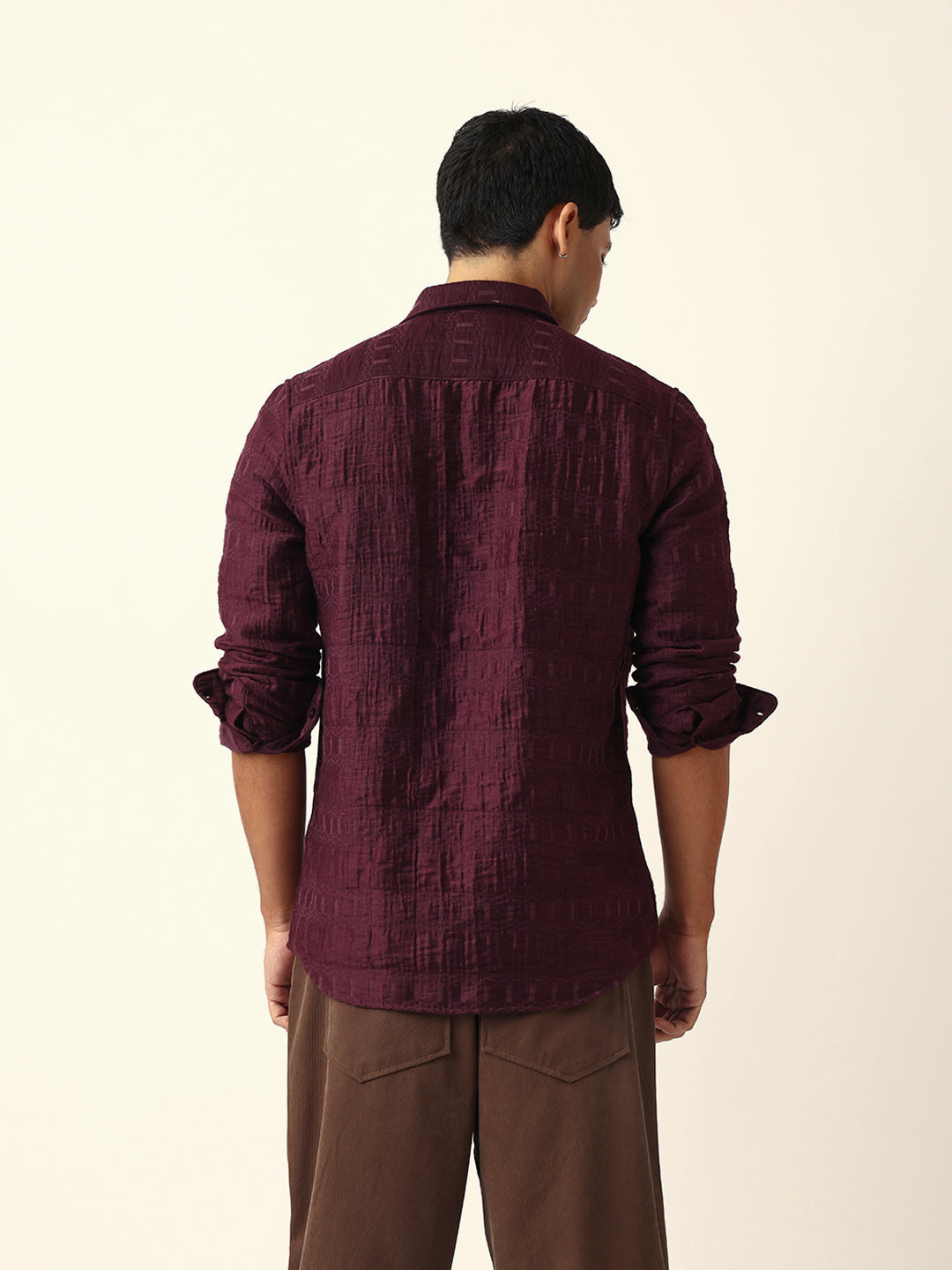maroon textured woven self design slim fit casual shirt maroon textured woven self design slim fit casual shirt