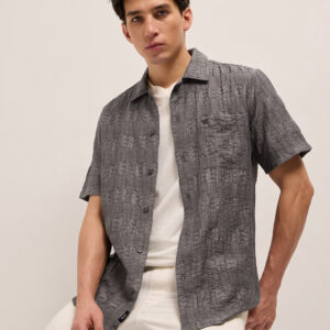 grey crinkle textured regular fit half sleeve casual shirt