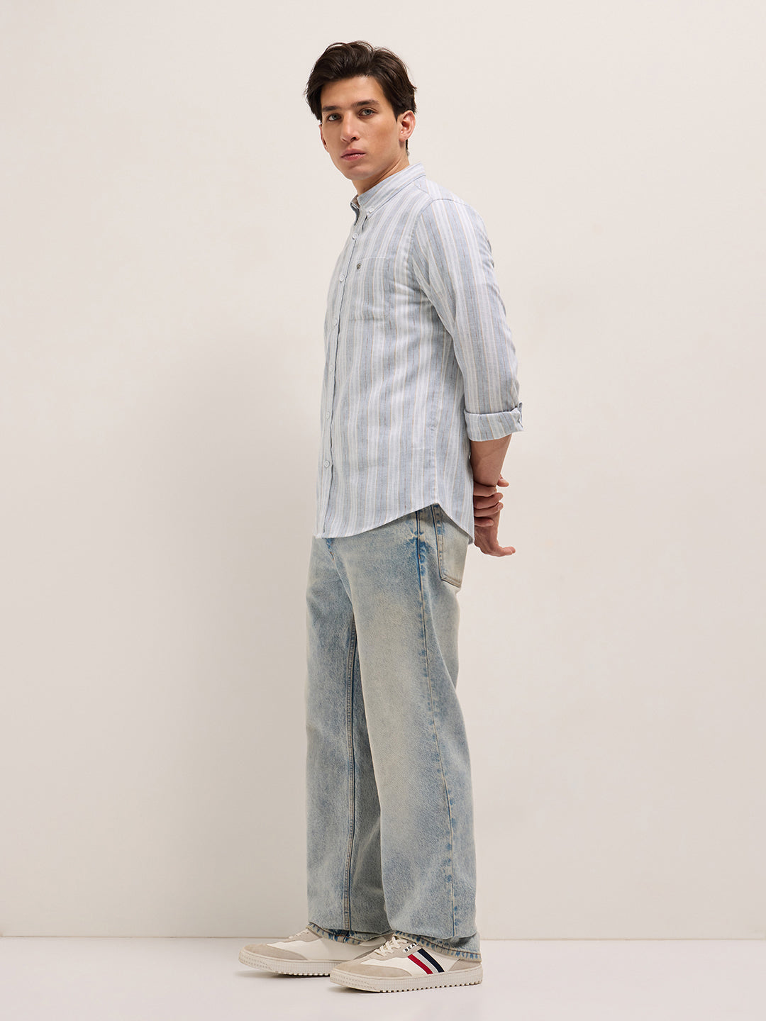 blue with white vertical stripes slim fit casual shirt blue with white vertical stripes slim fit casual shirt