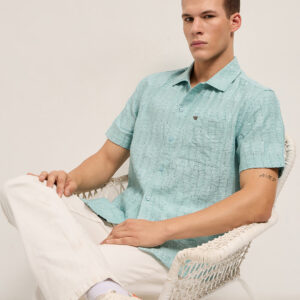 blue crinkle textured regular fit half sleeve casual shirt