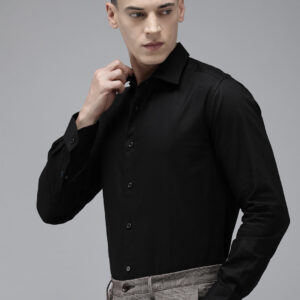 men black solid tailored fit cotton formal shirt