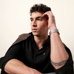 black woven solid slim fit casual shirt