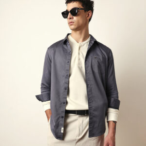 grey solid slim fit casual shirt with button down collar