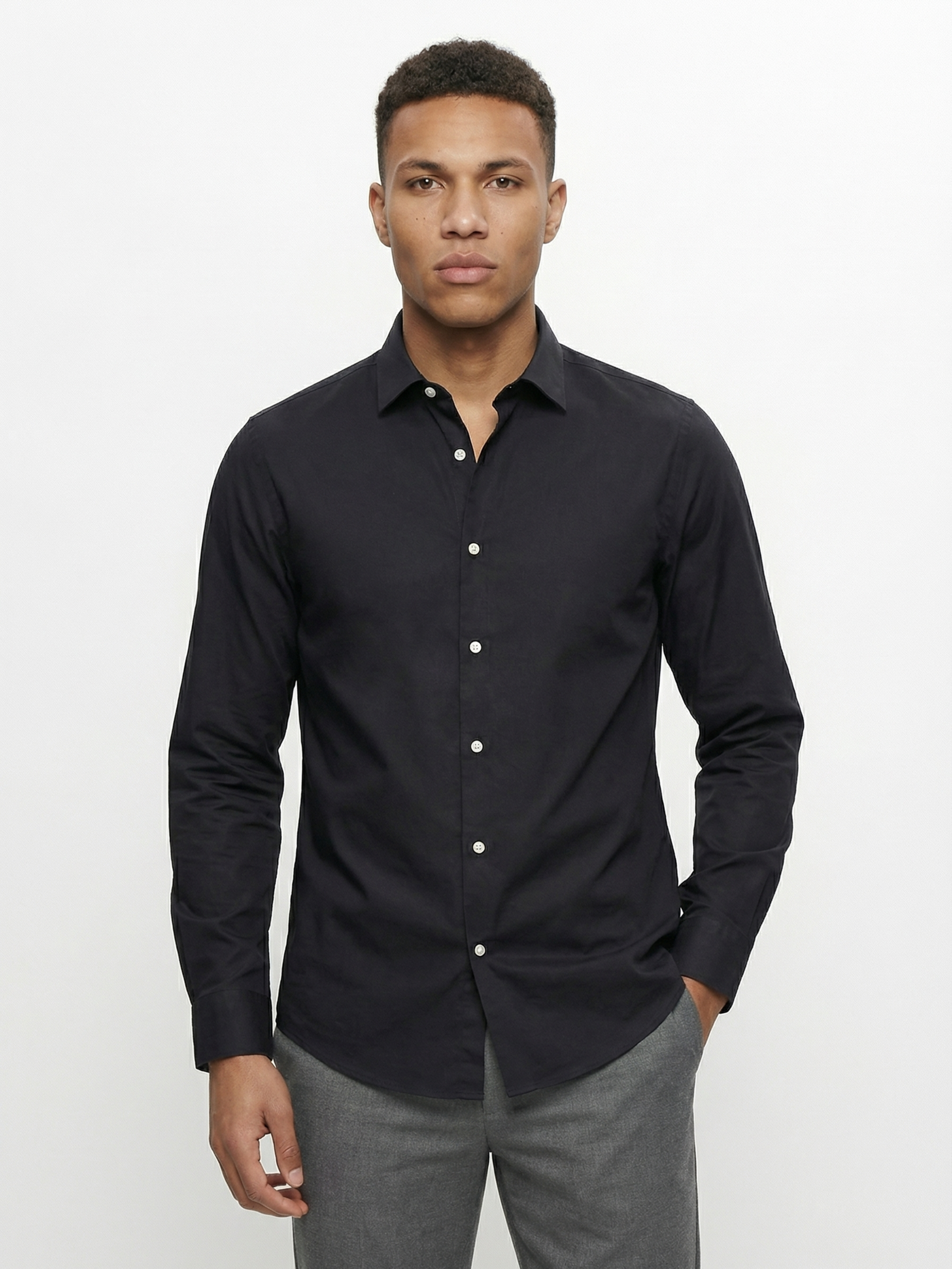black solid slim fit casual shirt black solid slim fit casual shirt